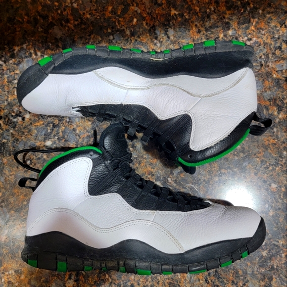 Air Jordan 10 Retro 'Seattle' 2019 - Picture 6 of 8